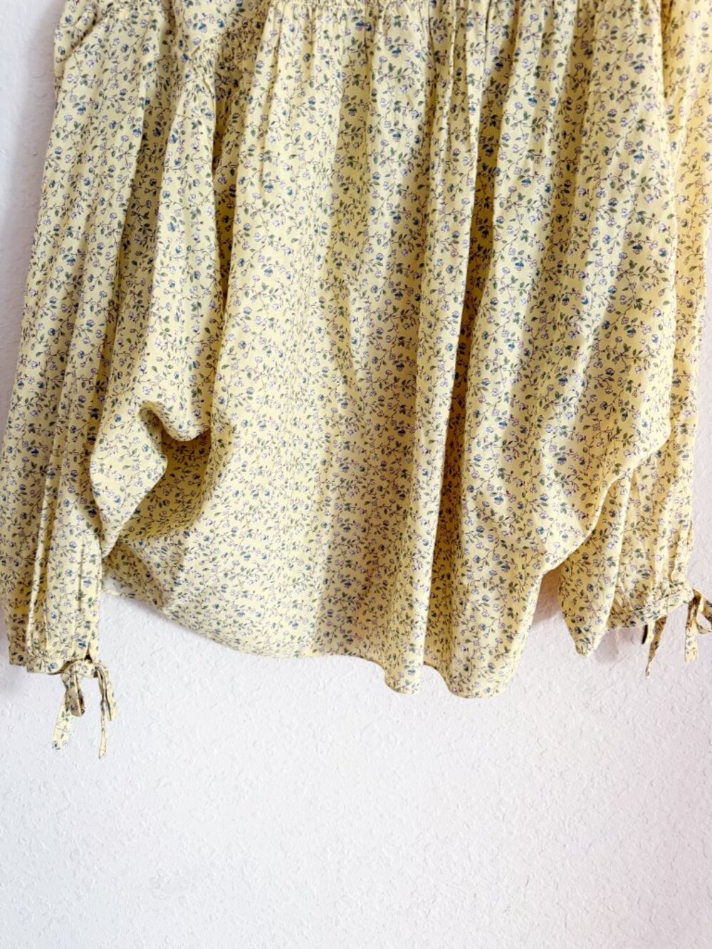 Doen Pale Yellow Floral Button-Front Blouse - Picture 7 of 7